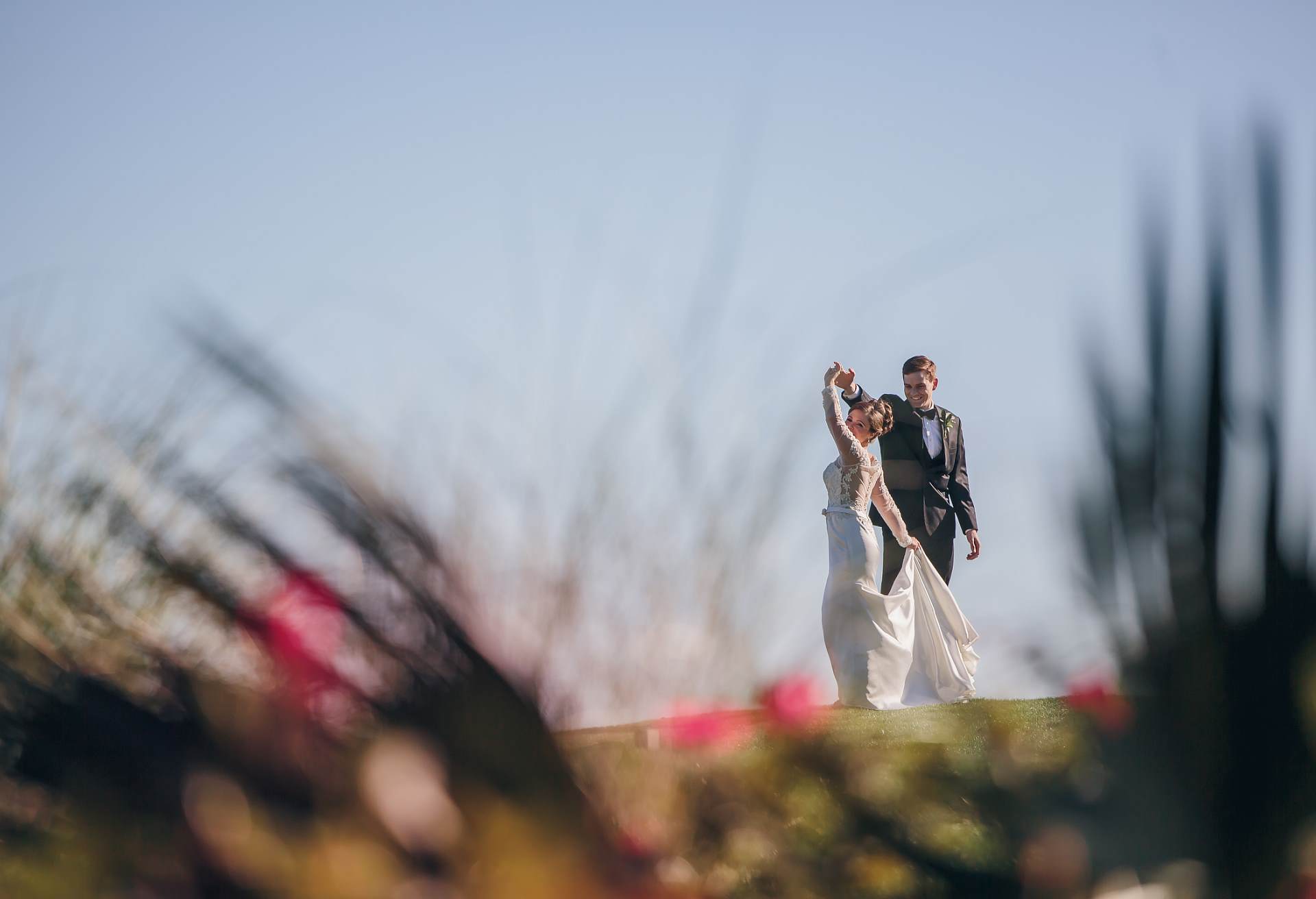 Pawleys Plantation Wedding Dancing Outside