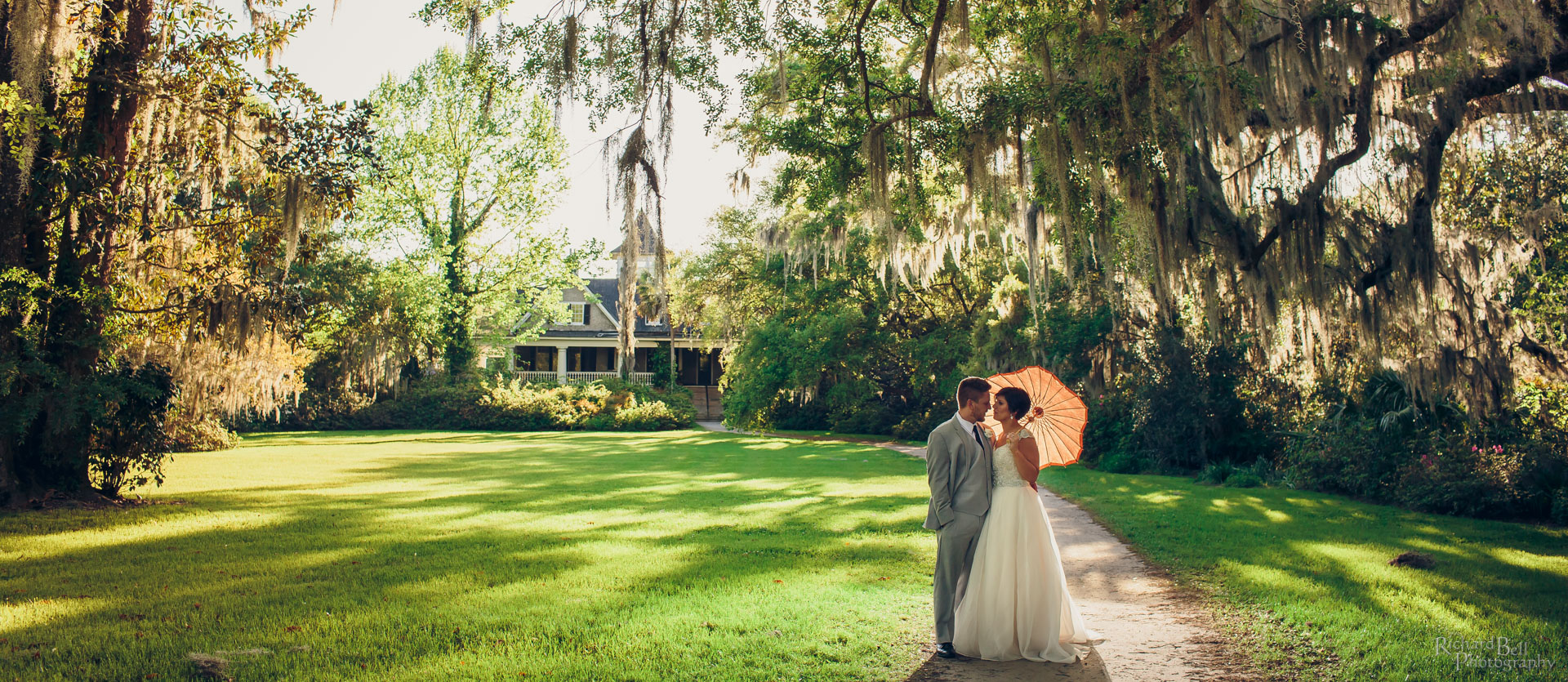 Bride and Groom at Magnolia