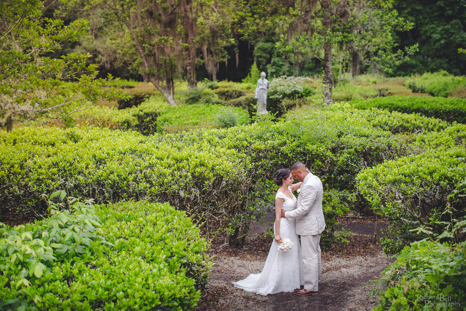 Bide and Groom Horticulture Maze