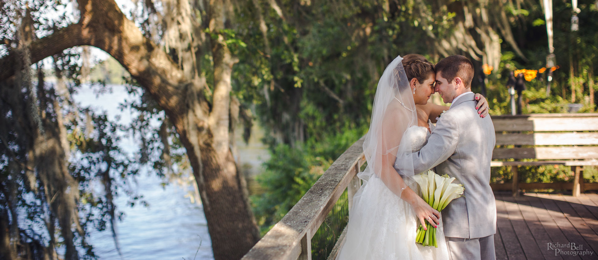 Carriage House with Bride and Groom