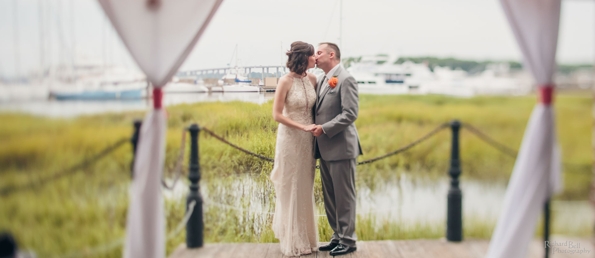 Kiss by the water