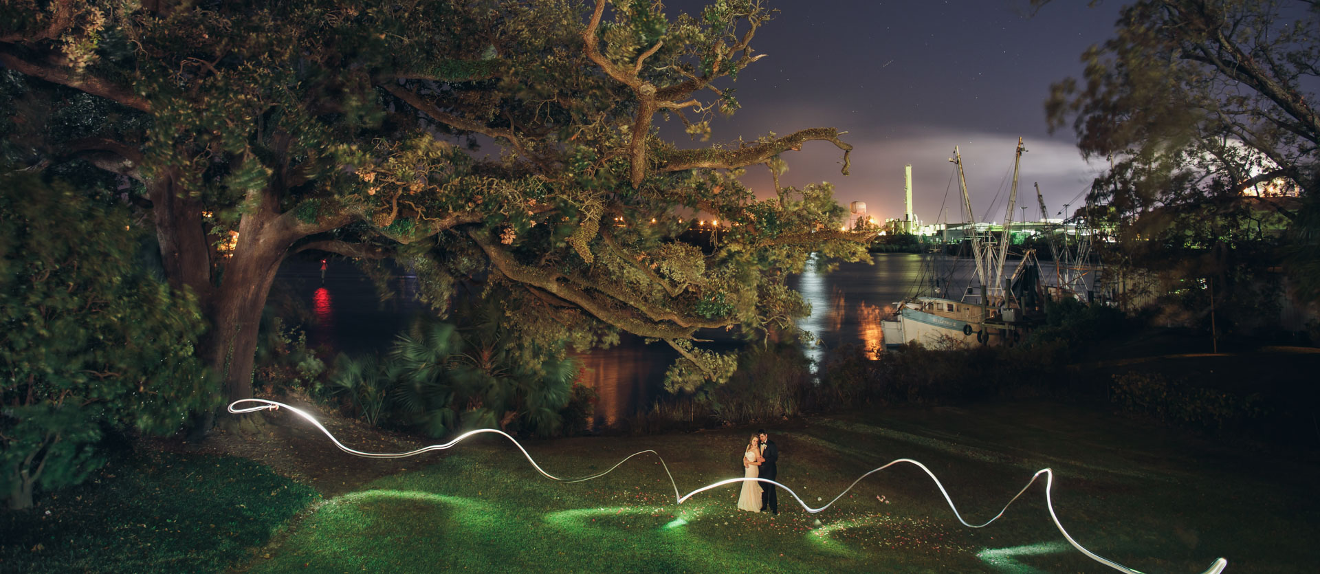 night-with-the-bride-and-groom